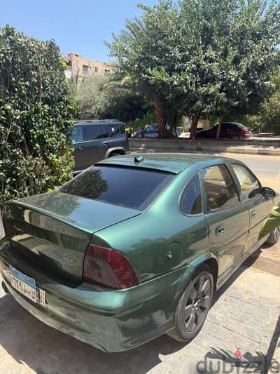 أوبل فيكترا 2002