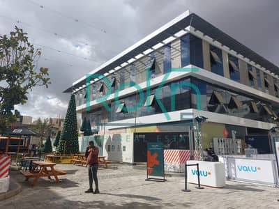 Retail for rent in golf central,275sqm,view plaza