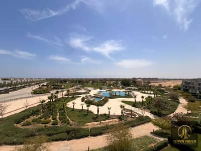 فرصه لمحبي شواطئ العين السخنه متاح شاليه للبيع في قرية العين باي متاح بالقريه جميع الخدمات منها مطاعم, كافيهات ,سوبر ماركت, اكوا بارك للاطفال ,. . . . . .