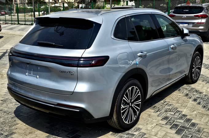 جيلى EX5 EM-i 2027