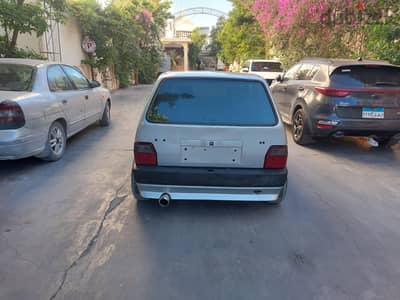 فيات اونو 94 إيطالي  بحالة المصنع 115000km نواااادر