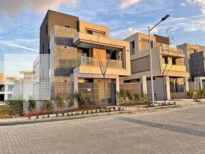 Standalone Villa for Sale 223 meters in Al Patio Town, Fifth Settlement, near the American University and Al Teeseen Street