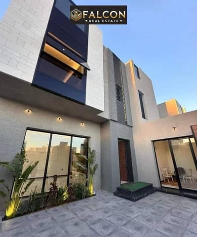 Villa directly on the New Suez Road, ready for viewing in Saada Compound, Fifth Settlement. 300 square meters, 3 floors.