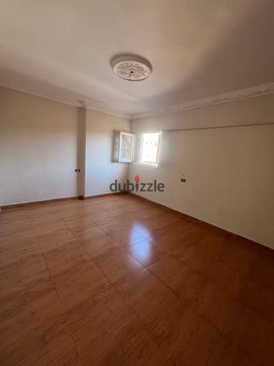 An opportunity not to be missed to sell a 145-meter finished apartment, third line from the club street, a tower with an elevator