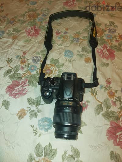 Nikon D3100 Body + AF-S NIKKOR 18-55 MM  1: 3.5-5.6 G