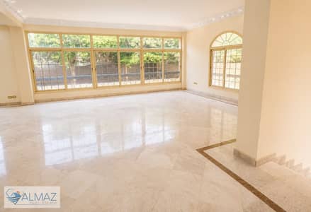 Vacant villa for rent, ready for immediate occupancy, featuring a kitchen and air conditioning. Located in the Flowers Compound in the First Settlemen