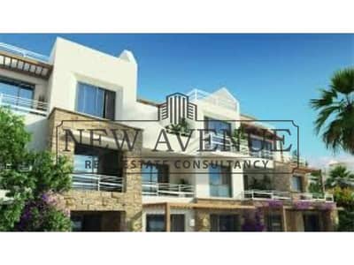 Contemporary 2BR Apartment in Encore, Swan Lake El Gouna. Prime location, high-end finishing, 10% DP, and installments over 7 years