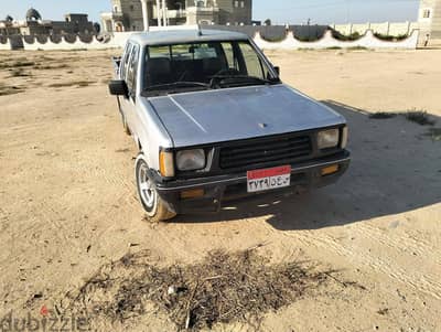Mitsubishi L 200 2001