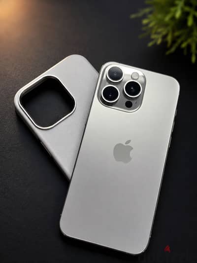 Apple - iPhone 15 Pro Max