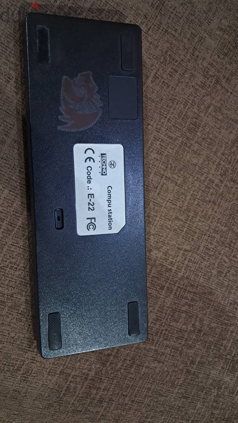 Keyboard Techno Zone E22 Blue Switch 60% 2