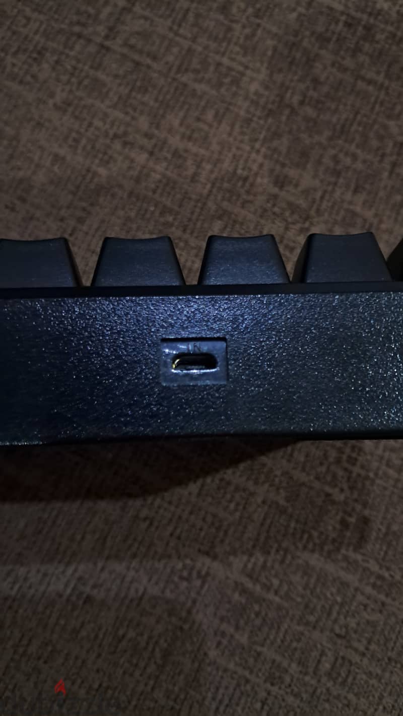 Keyboard Techno Zone E22 Blue Switch 60% 3
