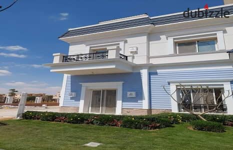 Fully Finished Villa with a Large Garden for Sale in Mountain View 4 - October Prime Location: Just minutes away from Juhayna Square, the Giza Pyramid