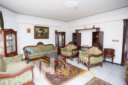 Apartment for sale – directly on 14th of May Bridge