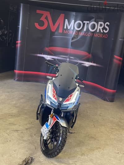 اسكوتر adv 200cc ابو المجد استيراد رخصه ٣ سنين