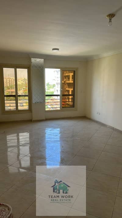 For lovers of sophistication and privacy. . . a 130m² apartment for sale in "Dar Misr 16" Sheikh Zayed!