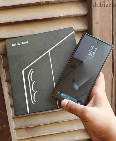 Samsung ZFold 7 512 معفي ضريبه بكل مشتملاته خدوش فالفريم للبيع / البدل