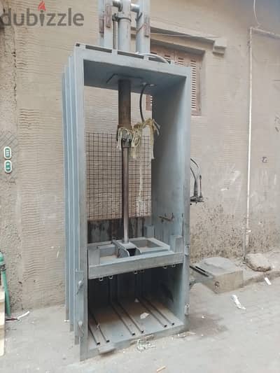 مكبس هيدروليك