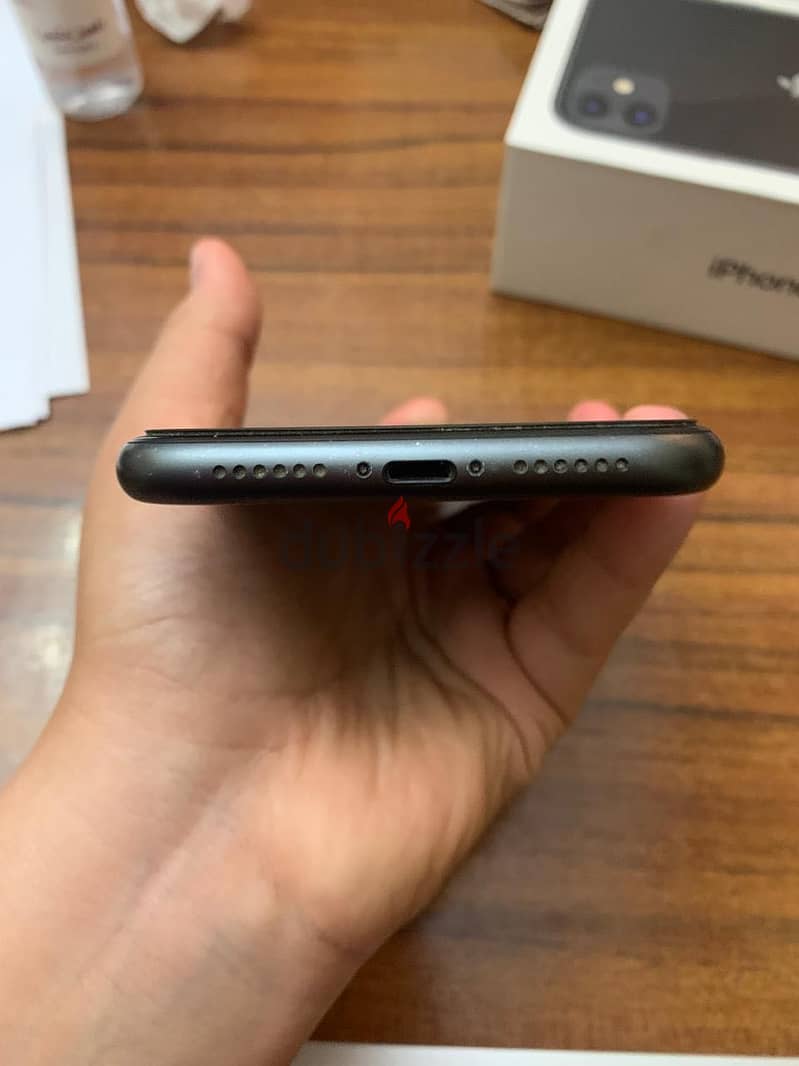 Apple - iPhone 11 5
