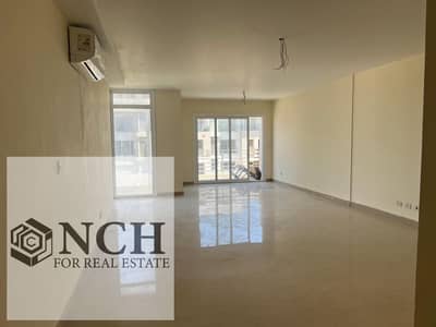 **للإيجار | شقة مميزة في Hyde Park New Cairo**  استمتع بأسلوب حياة راقٍ داخل **Hyde Park New Cairo**، أحد أكبر وأرقى المجتمعات السكنية في القاهرة الجد