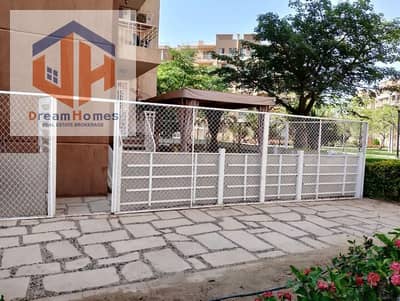 A very distinctive apartment for sale in Madinty B6