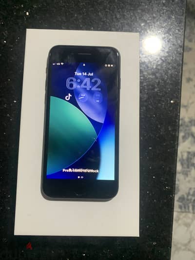 iPhone SE (2020)