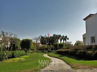 Ready to move Apartment with private garden and private swimming pool for sale in Lake View residence