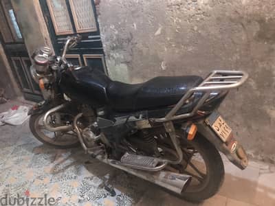 دايو عشره موديل ٢٠٠٩ فيها رخصه سنتين ونص