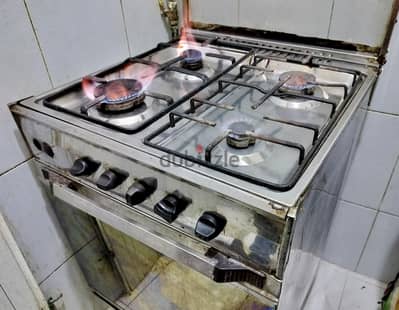 بوتاجاز كريازي 4 شعله غاز طبيعي يعمل بكفاءة عالية جدااا