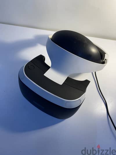 PS4 VR HEADSET in a perfect condition