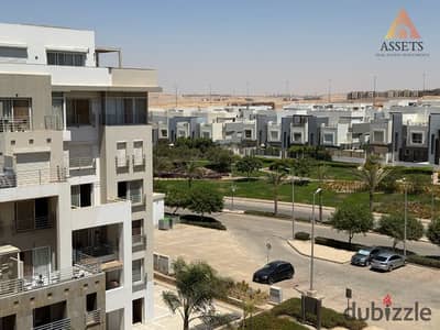 توين هاوس كورنر استلام فوري بمساحة ٣٨٧ متر مربع تطل مباشرة ع لاندسكيب استلام فوري في بالم هيلز نيو كايرو