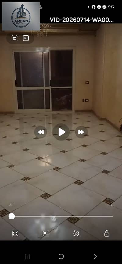 For rent an apartment with air conditioning 130m in Al-Basri land next to Street 77 a medium area and next to all services and transport five minutes to the Metro Maadi