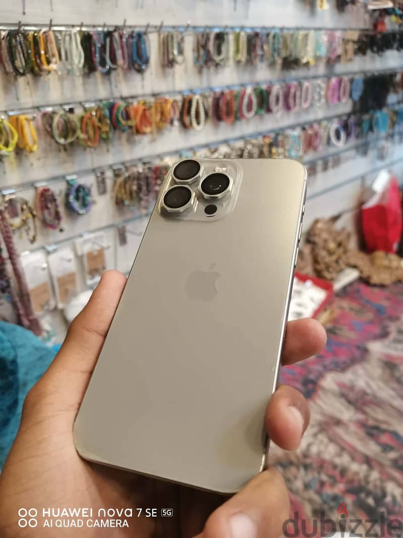 Apple - iPhone 15 Pro Max 9