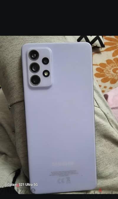 Samsung A72