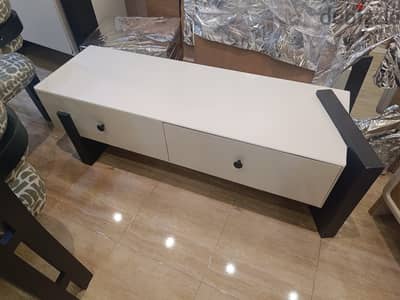 سفرة ٦ كراسي زان + قماش نجيب سليم بوفية + طاولة تلفزيون