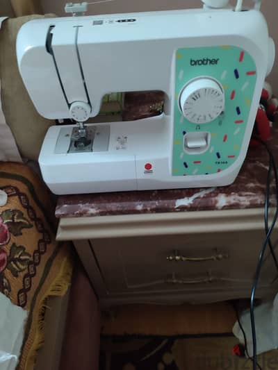Portable free arm sewing machine ماكينة خياطة برازر بذراع حر متنقل