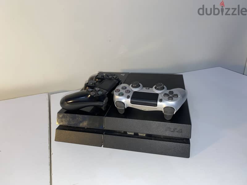 PS4 in a perfect condition 5