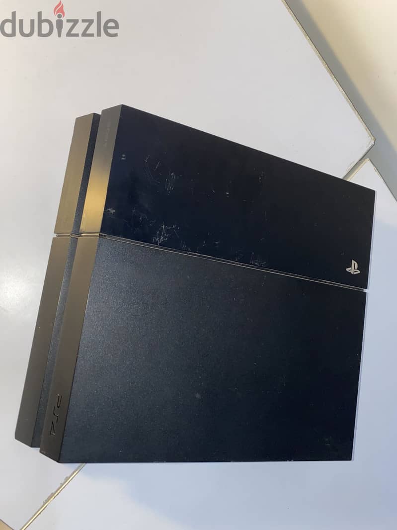 PS4 in a perfect condition 7