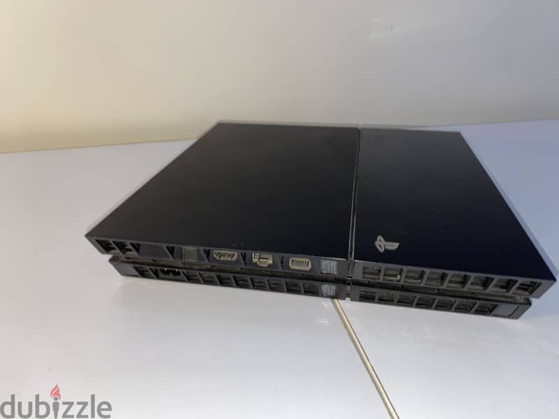 PS4 in a perfect condition 11