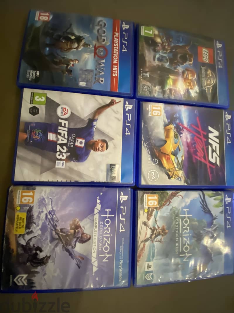 PS4 in a perfect condition 14