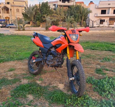 للبيع تريللا بينيللي 150 موديل 2014 Benelli VLX 150 2014