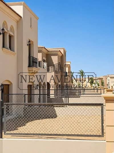 فيلا للبيع بأقساط مطلة على مساحات خضراء جاهزة للاستلام فى سيتي جيت قطرى ديار City Gate Qatari Diar