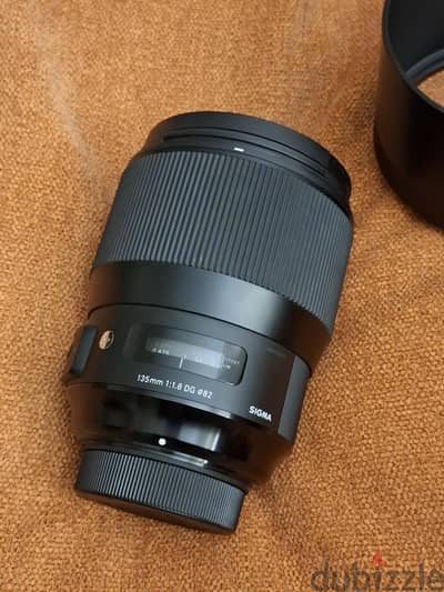 Sigma 135mm f1.8 for nikon عدسة سيجما ١٣٥ ملي نيكون