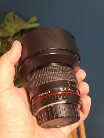 Rokinon 14mm f2.8 for nikon عدسة روكينون ١٤ ملي نيكون