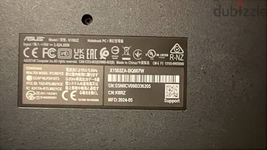 Laptop very good condition with box