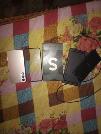 Samsung S22 بالعلبه نسخة snapdragon