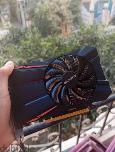 كارت شاشة Gtx 1050 ti بحالة تشبه الجديدة