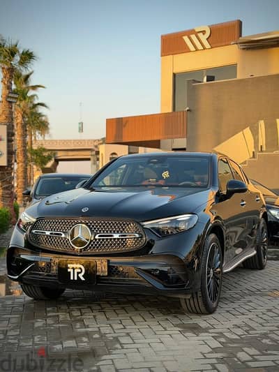 Mercedes-Benz GLC 300 4-Matic 2026 fully loaded