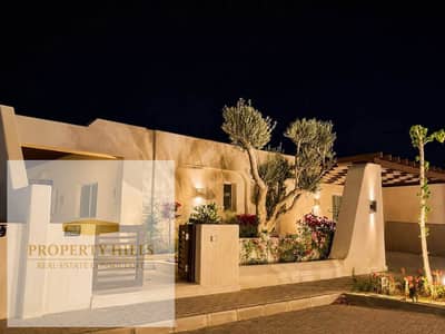 Villa from the sea, white sand, overlooking the sea, a private sandy beach, fully finished, front row by the sea