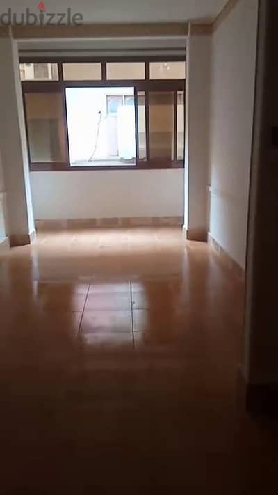 شقة بالمنيل تاني نمرة من النيل
