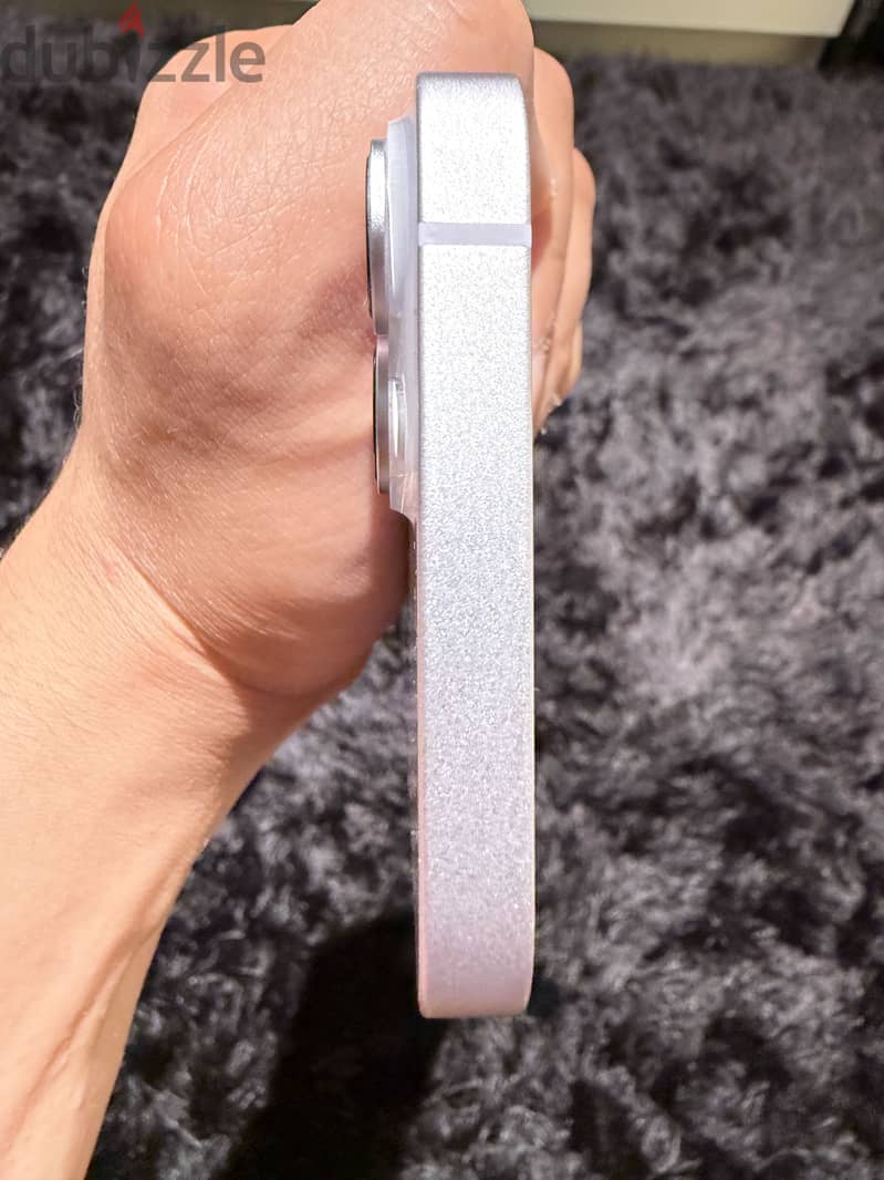 Apple - iPhone 14 4